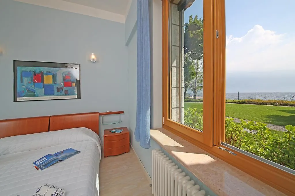 Torre Degli Ulivi Bed & Breakfast Tignale