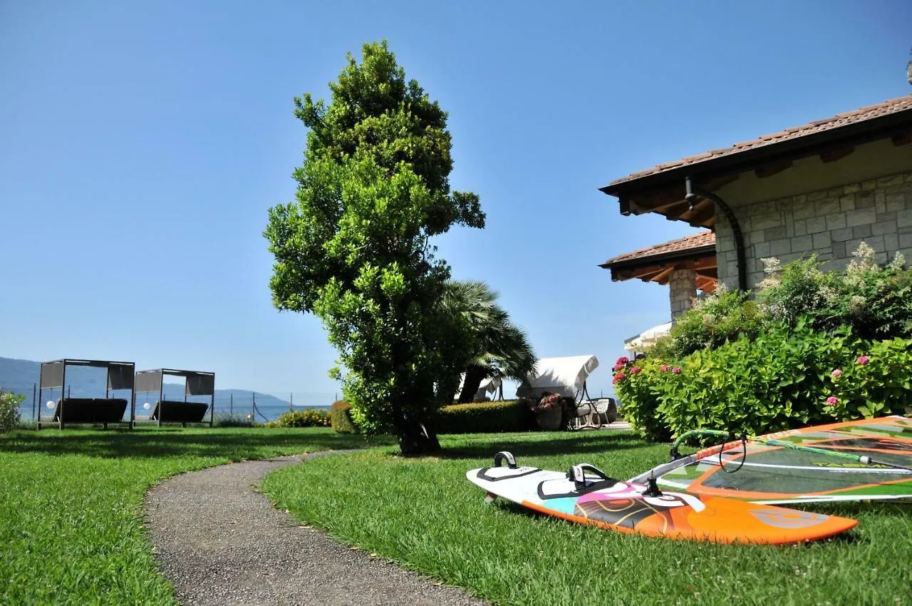 Torre Degli Ulivi Bed & Breakfast Tignale